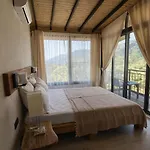 Ekincik Sayfiye Hotel *
