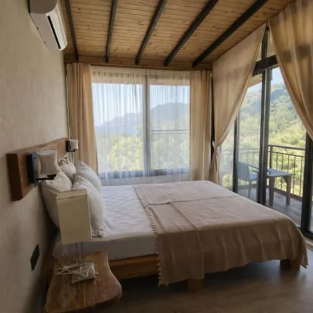 Ekincik Sayfiye Hotel *