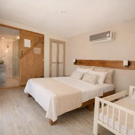 Ekincik Sayfiye Hotel