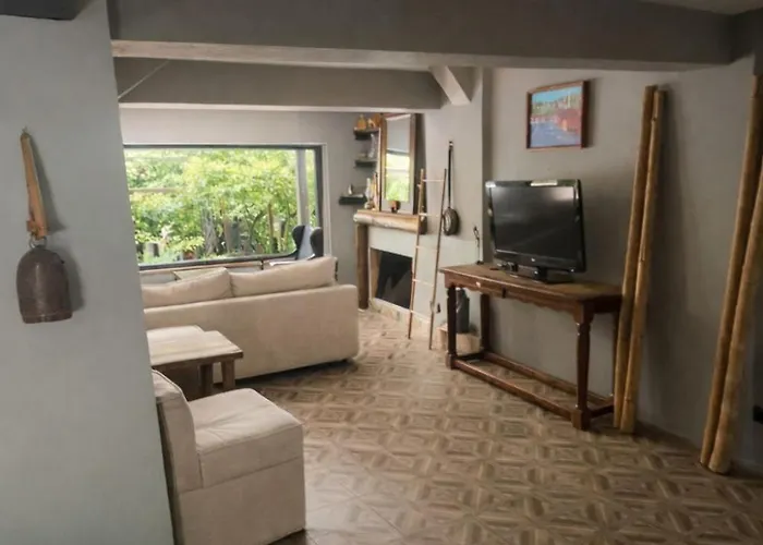 Ekincik Sayfiye Hotel *